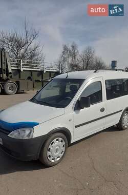 Мінівен Opel Combo 2006 в Дубні