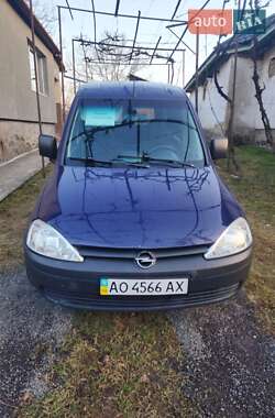 Грузовой фургон Opel Combo 2005 в 