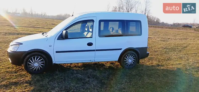 Opel Combo 2008