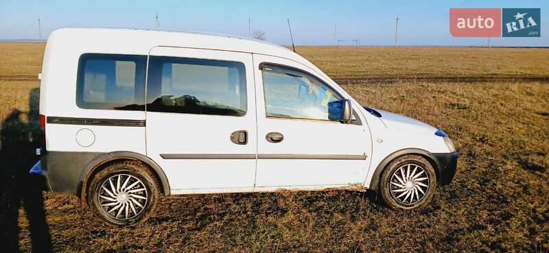 Минивэн Opel Combo 2008 в Изяславе