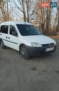 Мінівен Opel Combo 2004 в Острозі