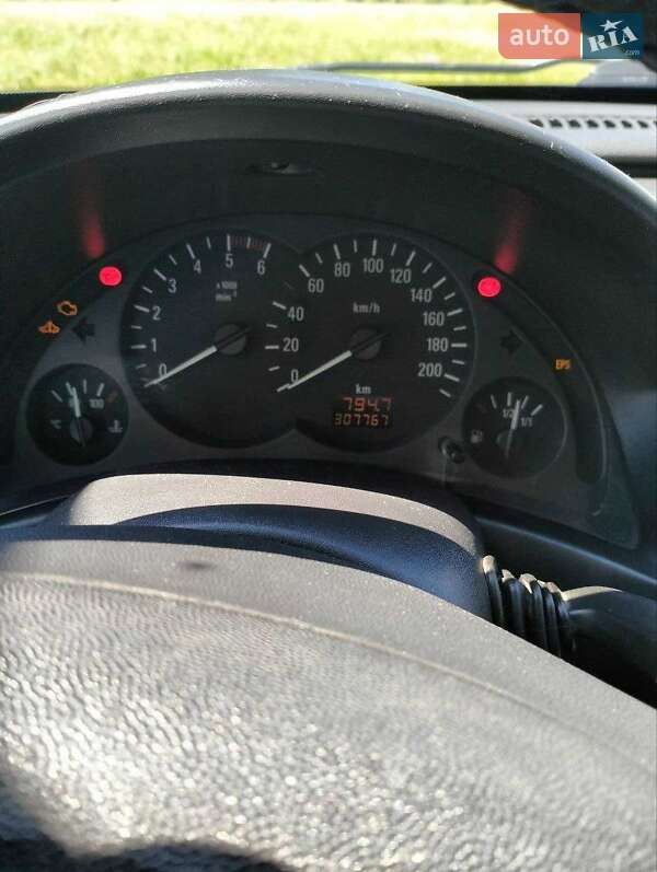 Минивэн Opel Combo 2003 в Маньковке