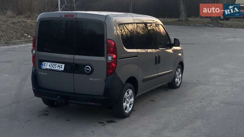 Минивэн Opel Combo 2015 в Киеве