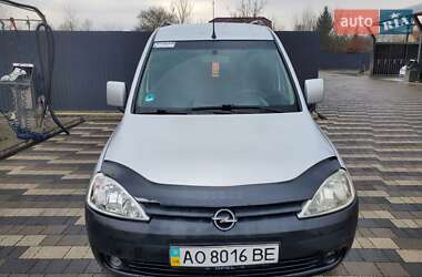 Минивэн Opel Combo 2007 в 