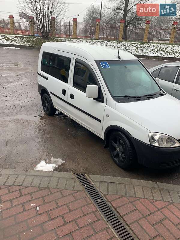 Opel Combo 2004