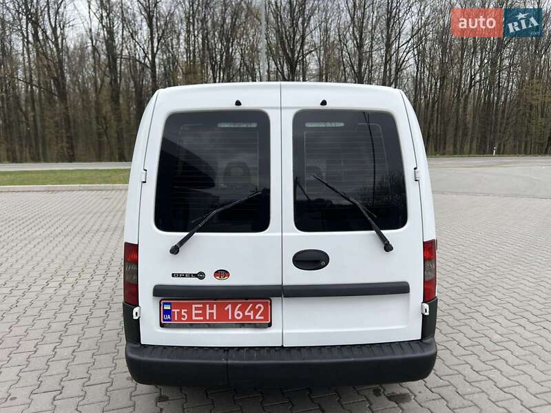 Грузовой фургон Opel Combo 2007 в Красилове