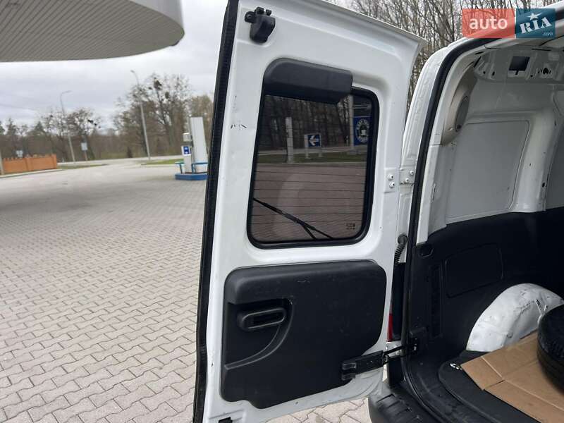 Грузовой фургон Opel Combo 2007 в Красилове