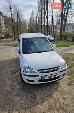 Минивэн Opel Combo 2011 в 