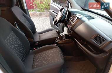 Мінівен Opel Combo 2016 в 