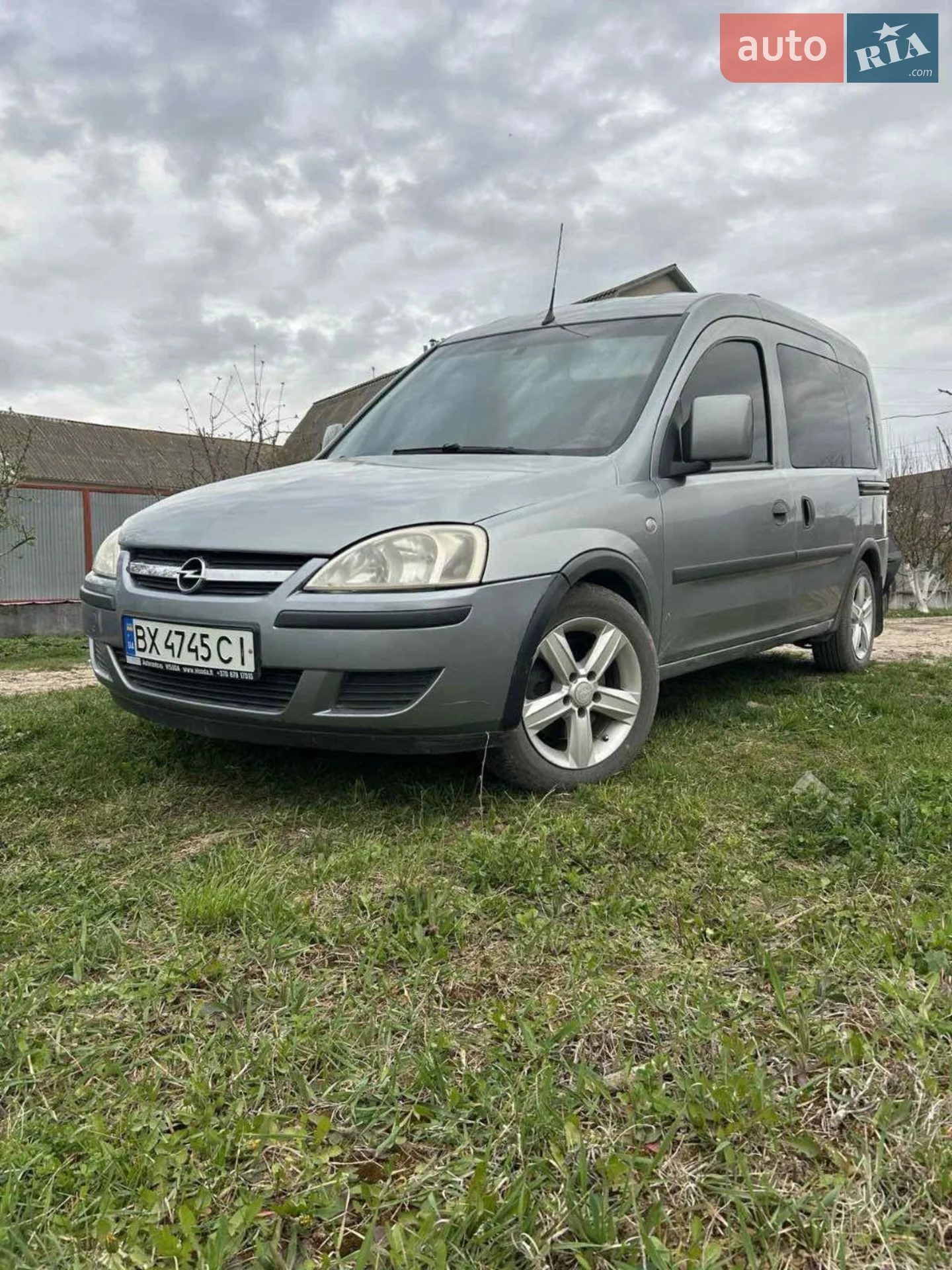 2010 Opel Combo - мініатюра 2