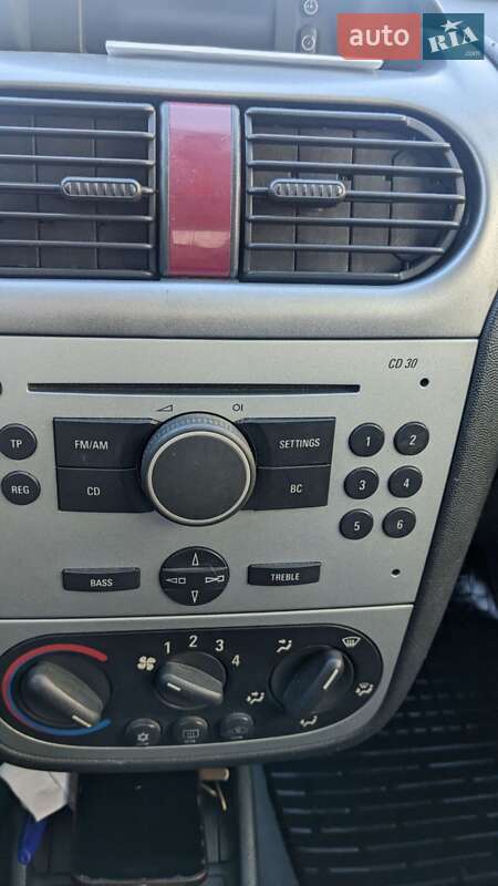 Минивэн Opel Combo 2006 в Владимире фото 8 Минивэн Opel Combo 2006 в Владимире