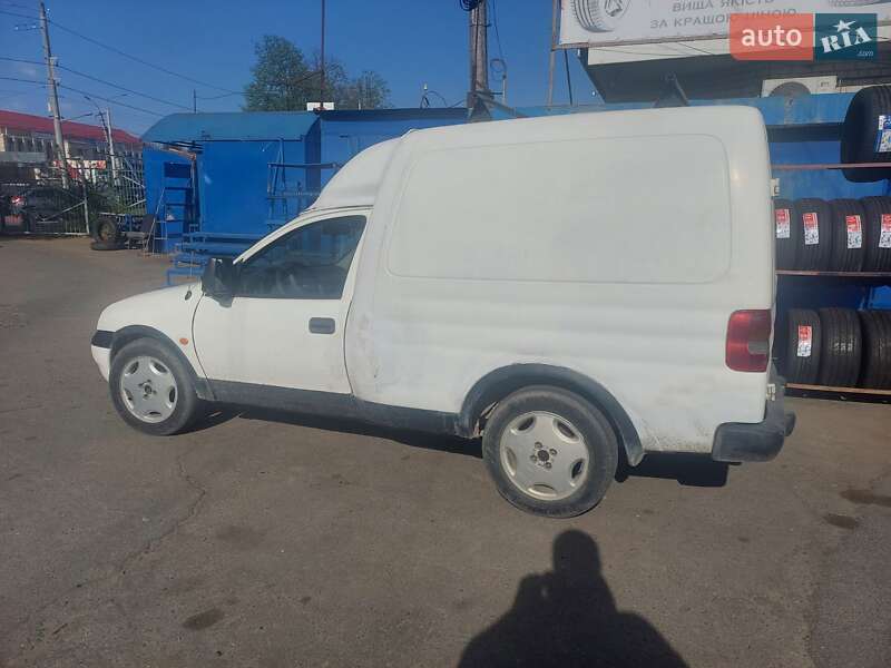Грузовой фургон Opel Combo 2001 в Виннице фото 2 Грузовой фургон Opel Combo 2001 в Виннице