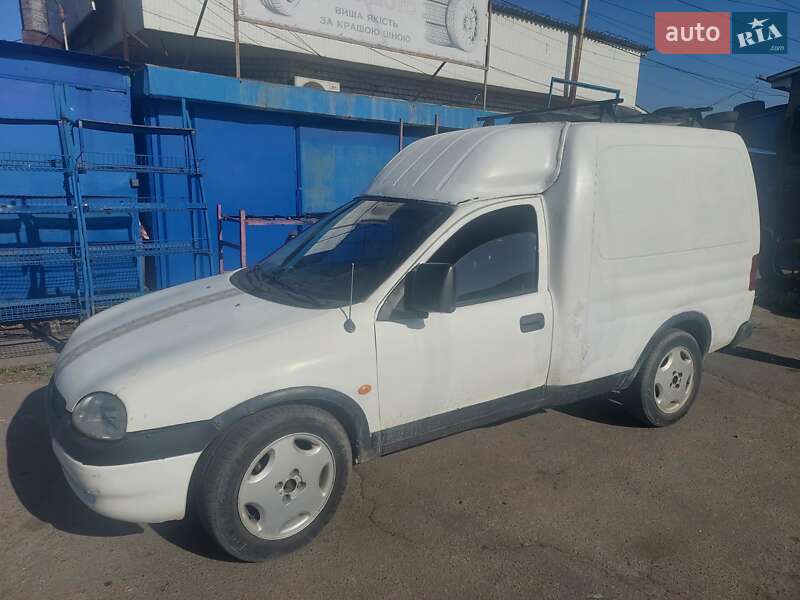 Грузовой фургон Opel Combo 2001 в 