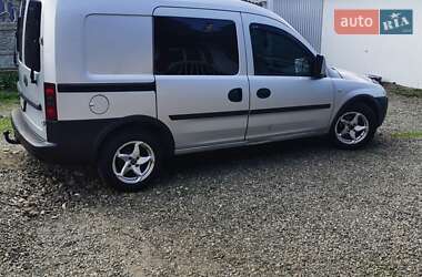 Минивэн Opel Combo 2010 в 