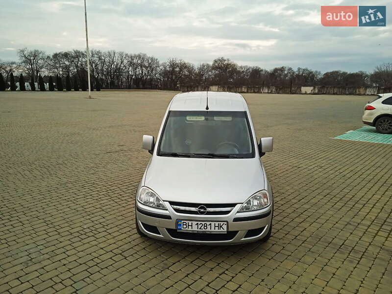 Минивэн Opel Combo 2007 в Одессе
