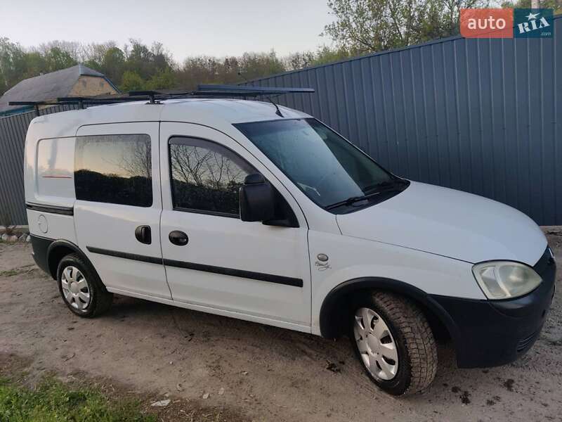 Opel Combo 2006