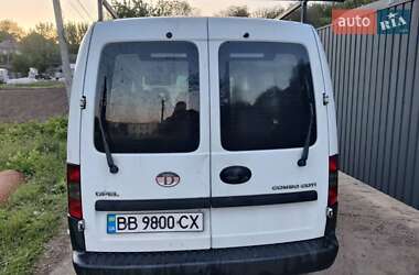 Минивэн Opel Combo 2006 в 