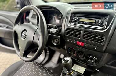 Минивэн Opel Combo 2015 в 