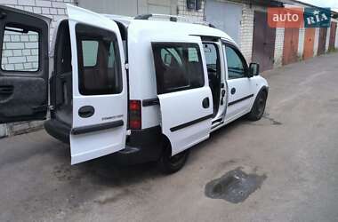 Минивэн Opel Combo 2005 в 