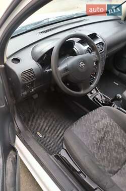 Минивэн Opel Combo 2005 в 