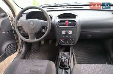 Минивэн Opel Combo 2005 в 