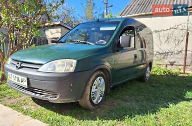 Минивэн Opel Combo 2005 в 