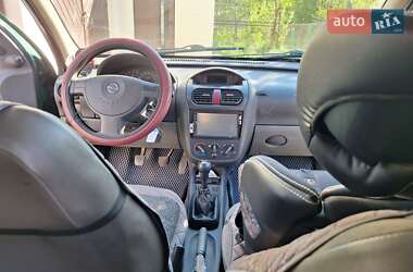Минивэн Opel Combo 2005 в 