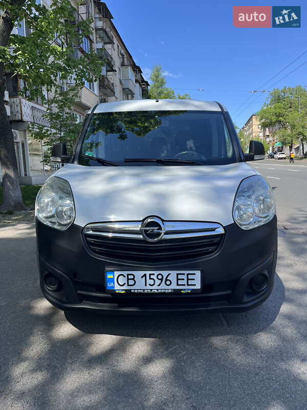 Мінівен Opel Combo 2016 в 