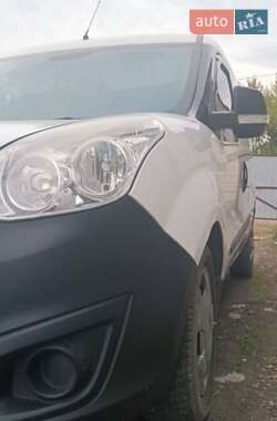 Грузовой фургон Opel Combo 2012 в Аулах