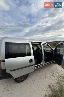 Минивэн Opel Combo 2011 в 