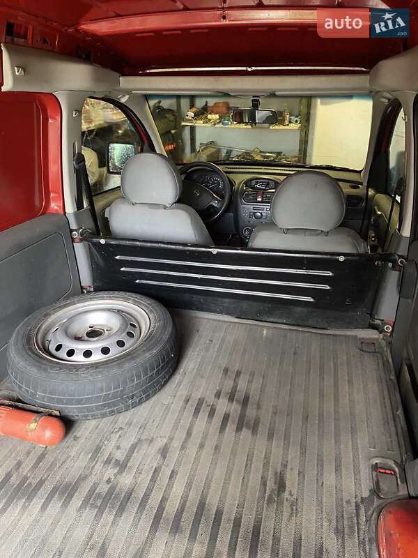 Грузовой фургон Opel Combo 2005 в Полонном