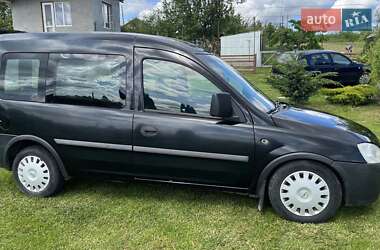 Минивэн Opel Combo 2003 в 