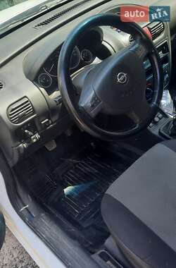 Минивэн Opel Combo 2008 в 