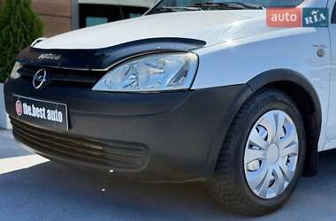 Минивэн Opel Combo 2004 в 