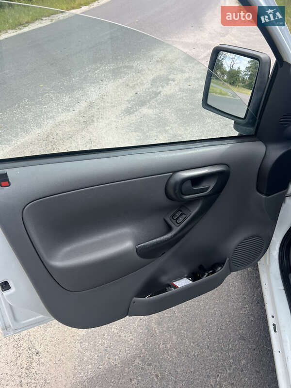 Минивэн Opel Combo 2005 в Ратным фото 9 Минивэн Opel Combo 2005 в Ратным