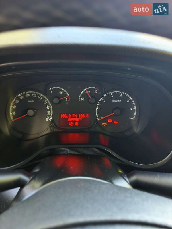 Минивэн Opel Combo 2012 в Коломые