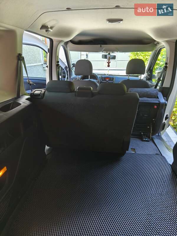 Минивэн Opel Combo 2012 в Коломые