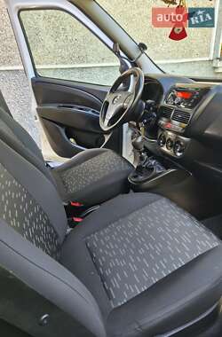 Минивэн Opel Combo 2012 в 