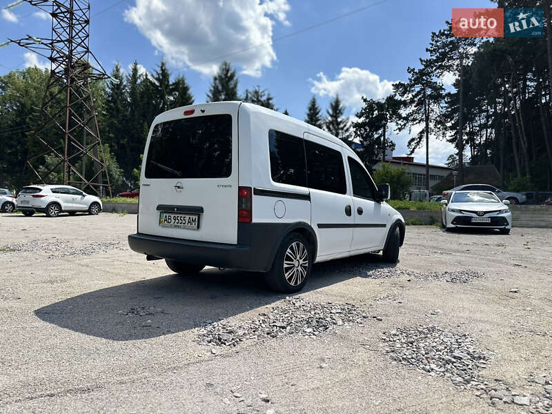 Минивэн Opel Combo 2009 в Виннице