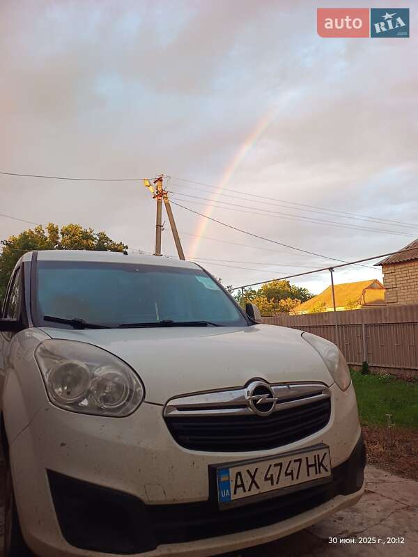 Минивэн Opel Combo 2013 в Лозовой
