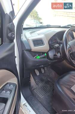 Мінівен Opel Combo 2013 в Лозовій