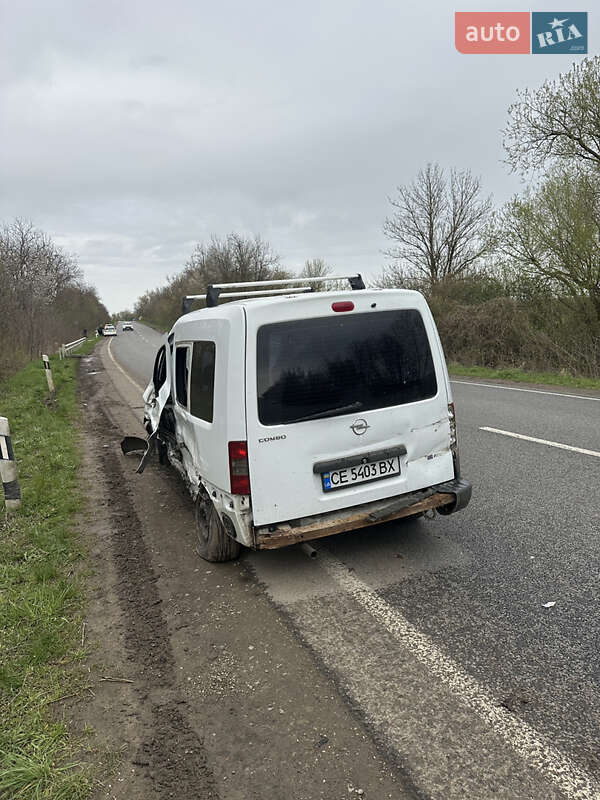 Мінівен Opel Combo 2008 в Чернівцях