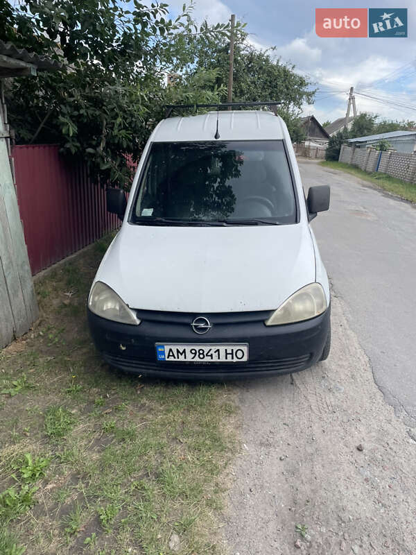 Opel Combo 2006