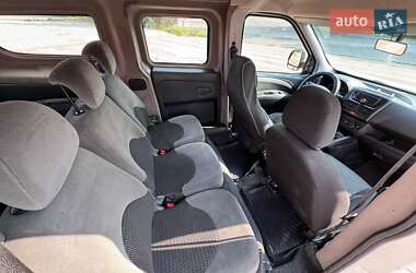 Минивэн Opel Combo 2012 в 