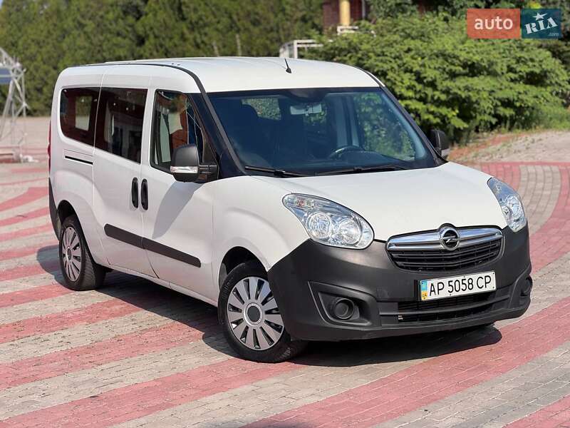 Opel Combo 2012