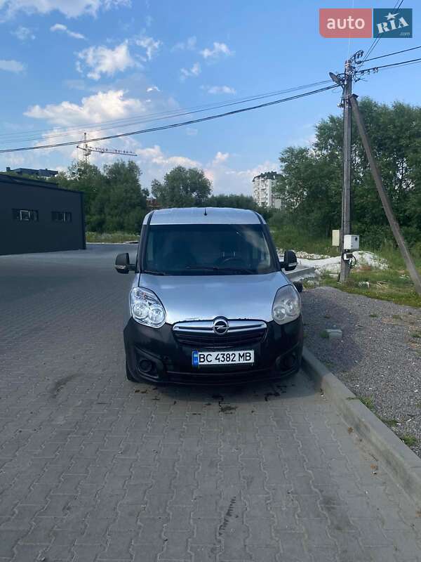 Opel Combo 2015
