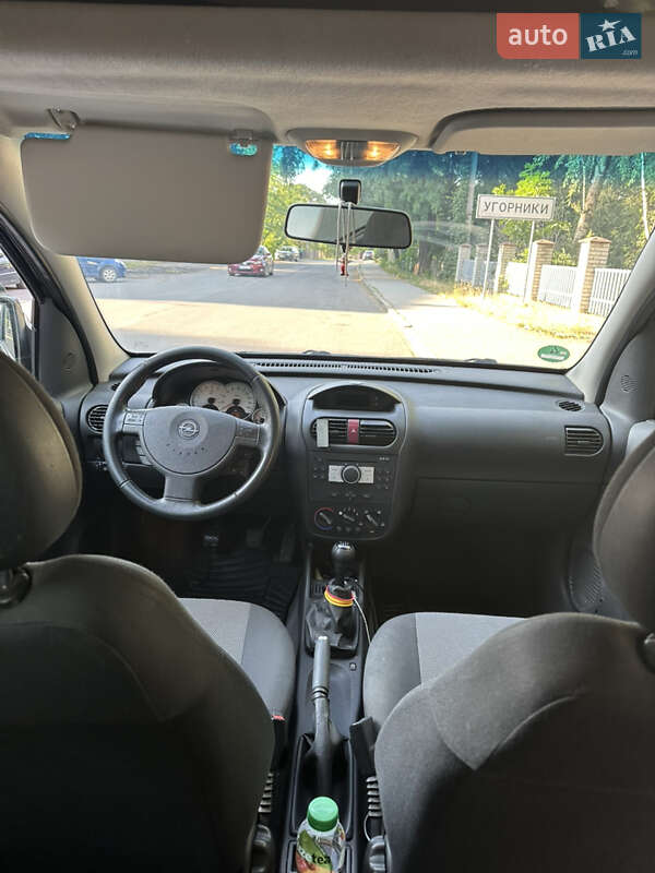 Минивэн Opel Combo 2011 в Ивано-Франковске
