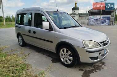 Минивэн Opel Combo 2005 в 
