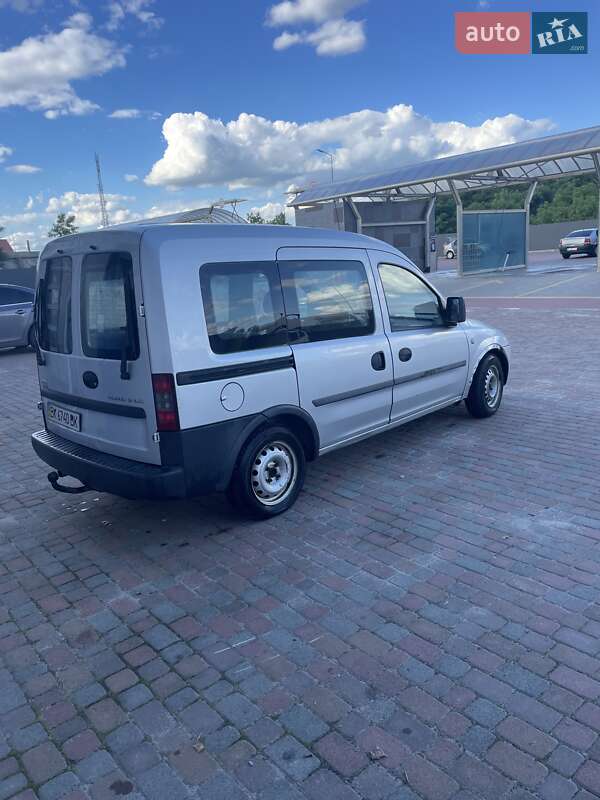 Минивэн Opel Combo 2004 в Сарнах