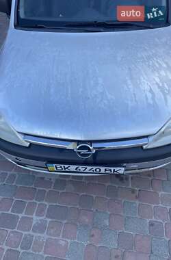 Минивэн Opel Combo 2004 в Сарнах